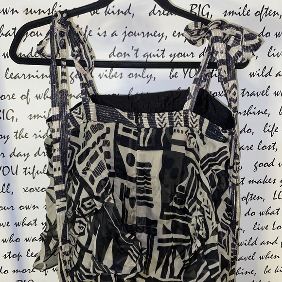 NIKITA MHAISALKAR SLEEVELESS SQUARE-NECK TIERED MIDI DRESS - Picture 10 of 12